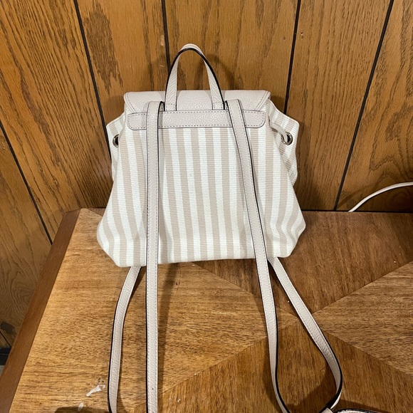 Kate Spade ♠️ " Mulberry St Breezy Striped Backpack - Picture 5 of 15